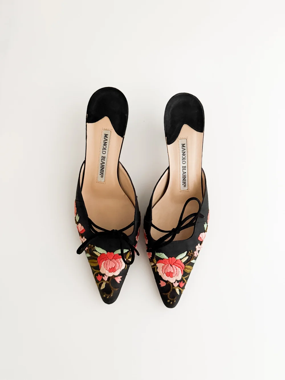 Manolo Blahnik Black Floral Embroidered Bow Mule Heels (IT